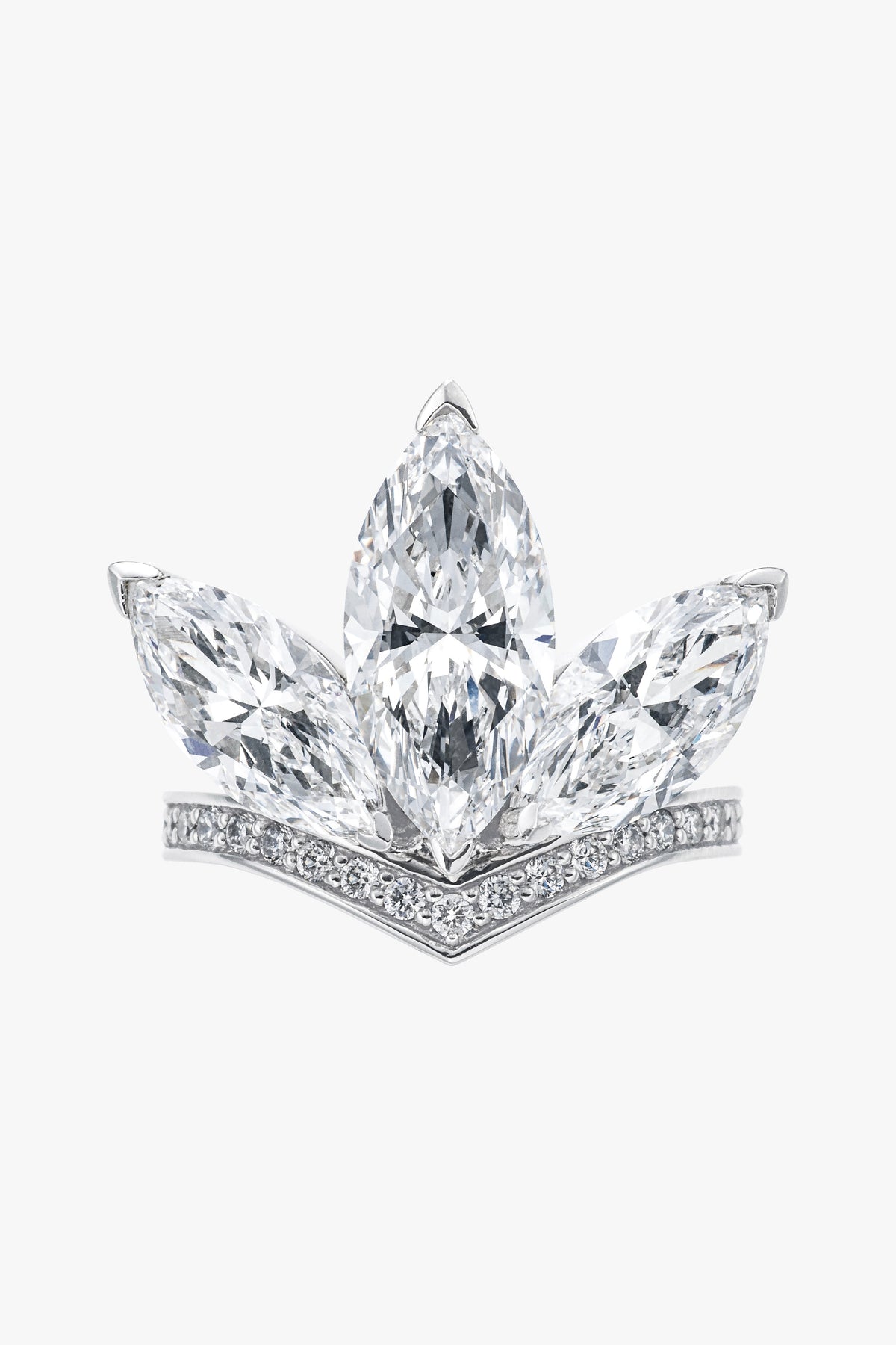 RÊVE MARQUISE DIAMOND ENGAGEMENT RING